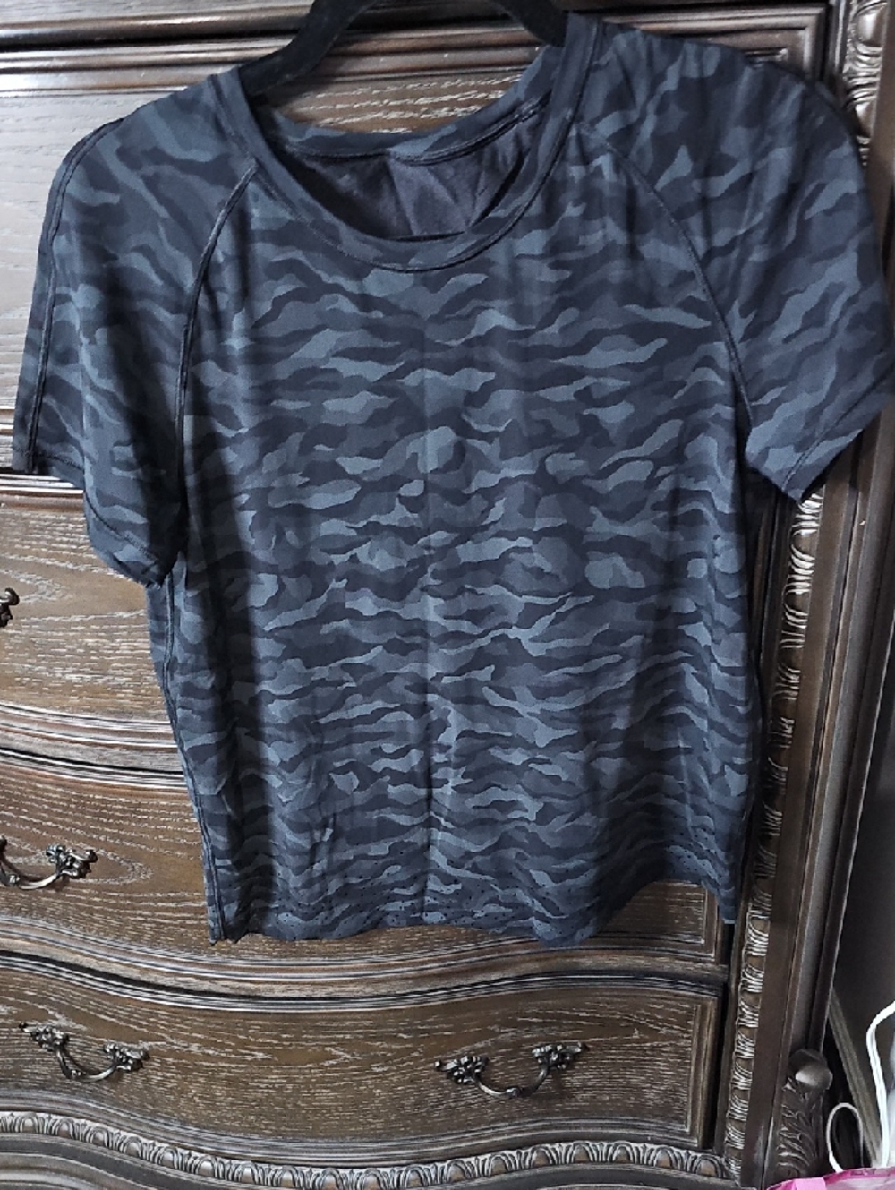lululemon athletica Black Camo Short Sleeve Tee